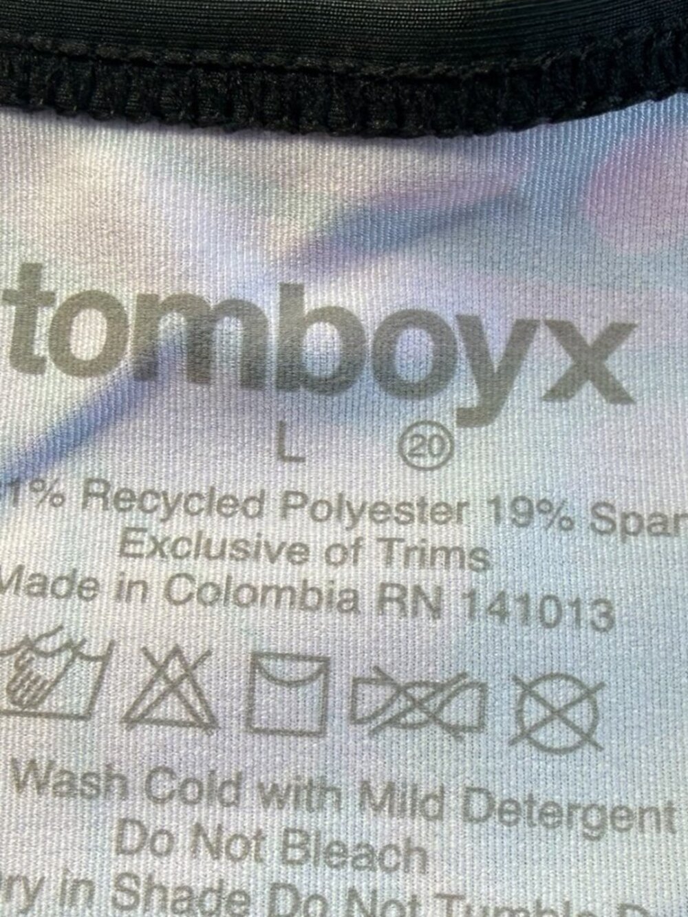 Tomboyx Tank Top Black with floral Hawaiian Flower Leaf Pattern. Size women's L - Picture 7 of 7